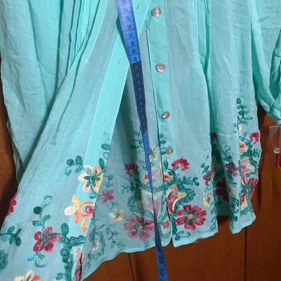 RUBY RD. - Shear , Embroidery, Button Down , NWT BEAUTIFUL SUMMER TOP (M) - Picture 7 of 12